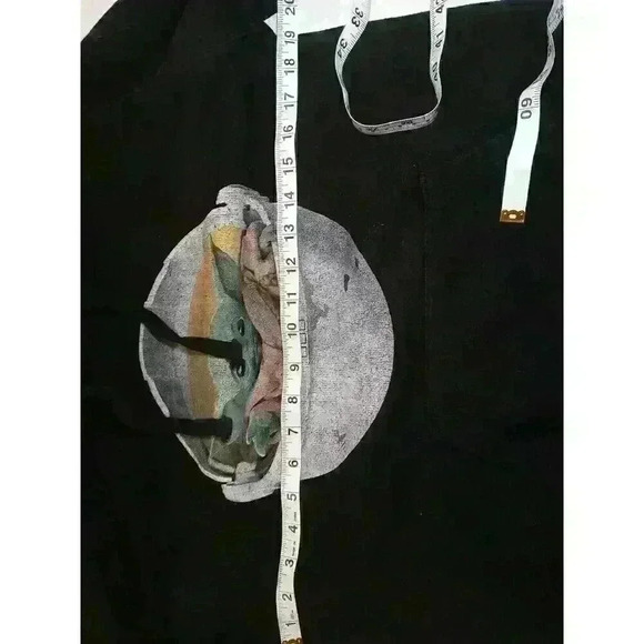 Star Wars Mad Engine Baby Yoda Hoodie in‎ Black Size Small - Picture 8 of 9